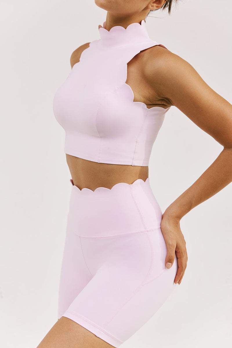 Scallop V-Back Bh Med Hög Hals